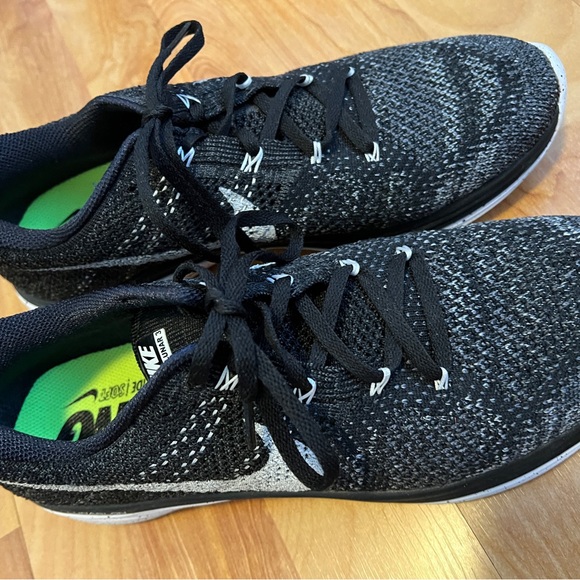 EUC Nike Flyknit Lunar 3 Men's Black Running Shoes - Picture 7 of 7
